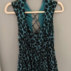 (3 for 25) Urban mini dress / worn once / size M